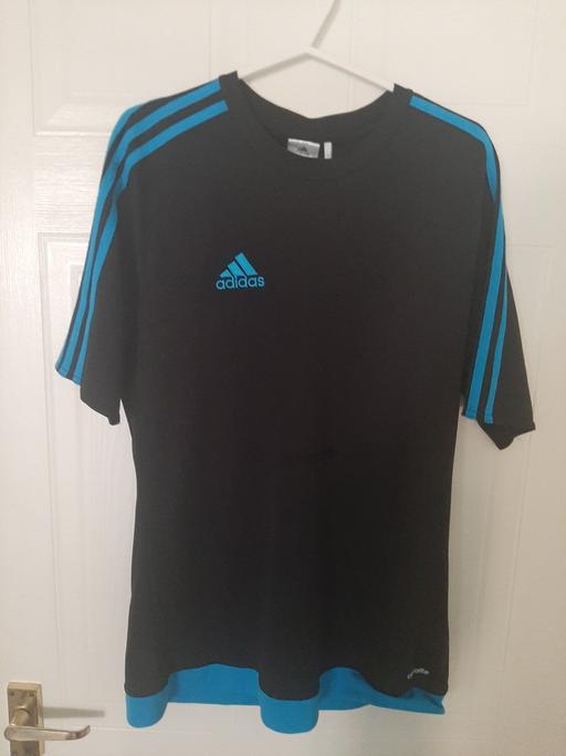 Buy & Sell West Midlands Sandwell - Photos for T-Shirt