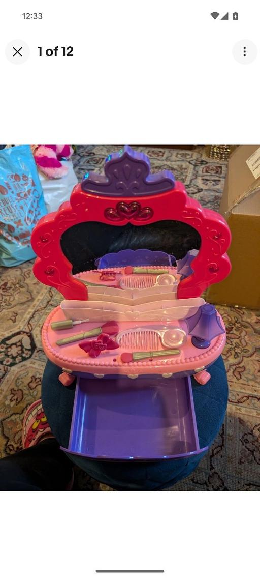 Buy & Sell West Midlands Dudley - Photos for GIRLS PRETEND BEAUTY SET AND DRESSING TABLE