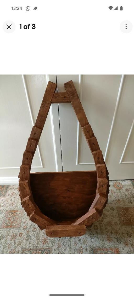 Buy & Sell West Midlands Dudley - Photos for WOODEN BIRDS NESTS HANGING BASKET