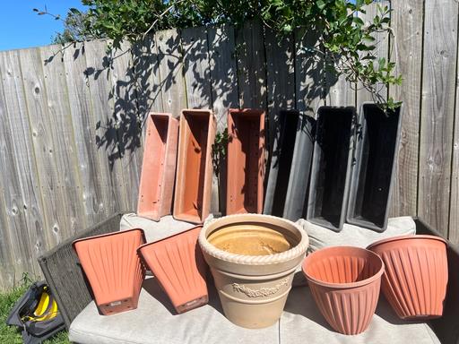 Buy & Sell Tyne and Wear Sunderland - Photos for Collection Of Garden Pots