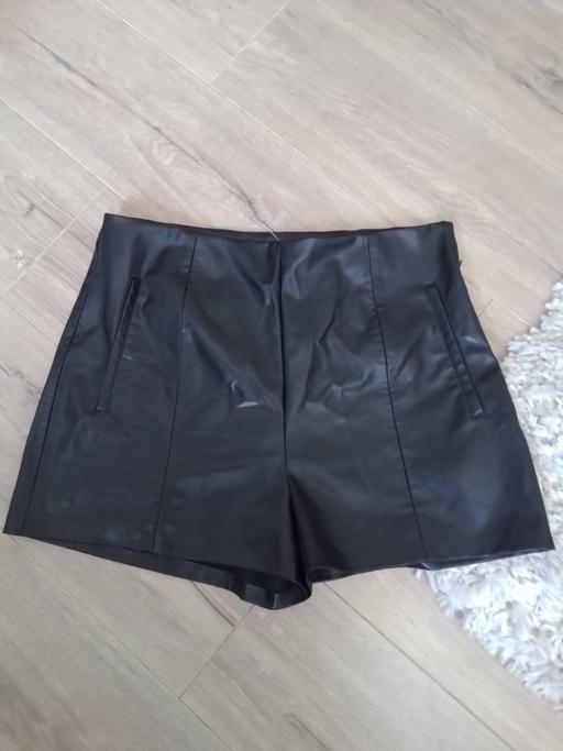 Buy & Sell Brierley Hill Dudley - Photos for size 16 leather look shorts