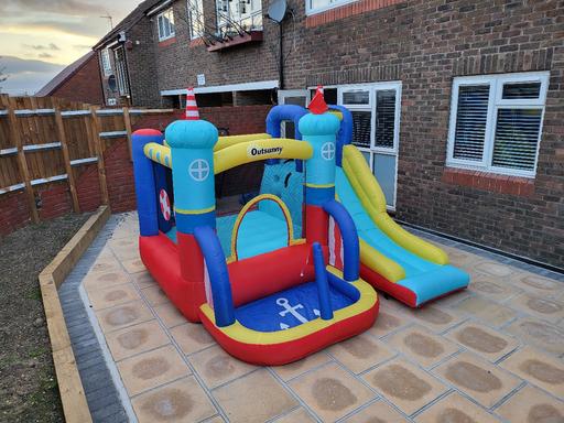 Buy & Sell East London Seven Kings - East London - Photos for Hire Me!