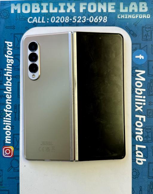 Buy & Sell East London Highams Park - East London - Photos for Samsung Galaxy Z Fold 3 5G Read Description