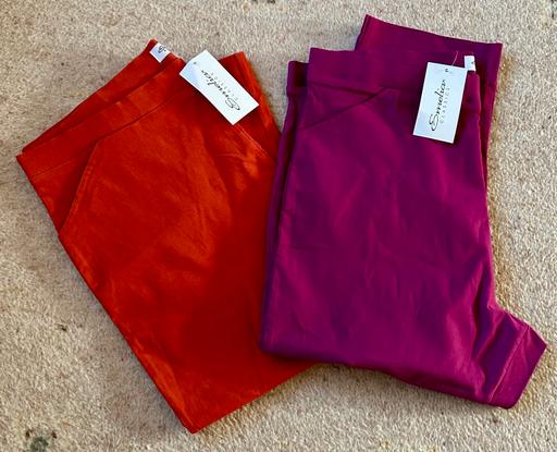 Buy & Sell Worcestershire Wychavon - Photos for Emeliax crop trousers x 2 XL