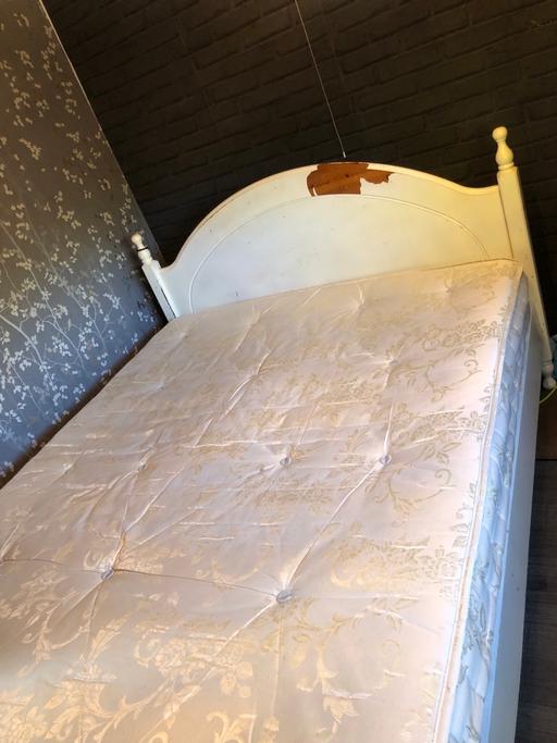 Buy & Sell Hertfordshire Three Rivers - Photos for Double bed