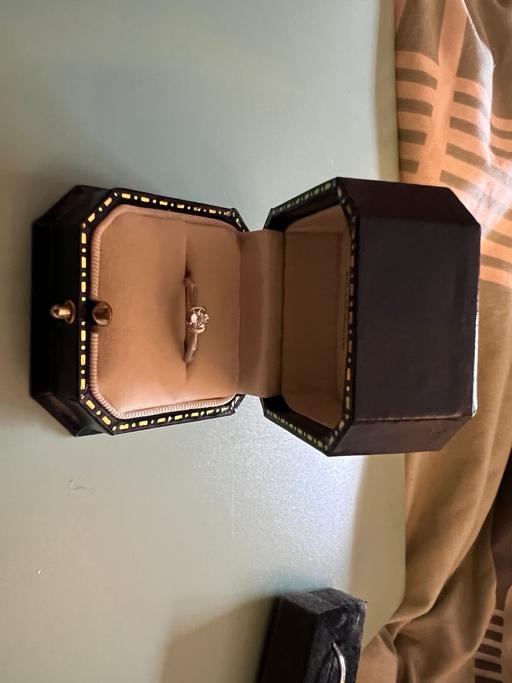 Buy & Sell Dorset Lewell - Dorset - Photos for Elegant hand crafted engagement ring