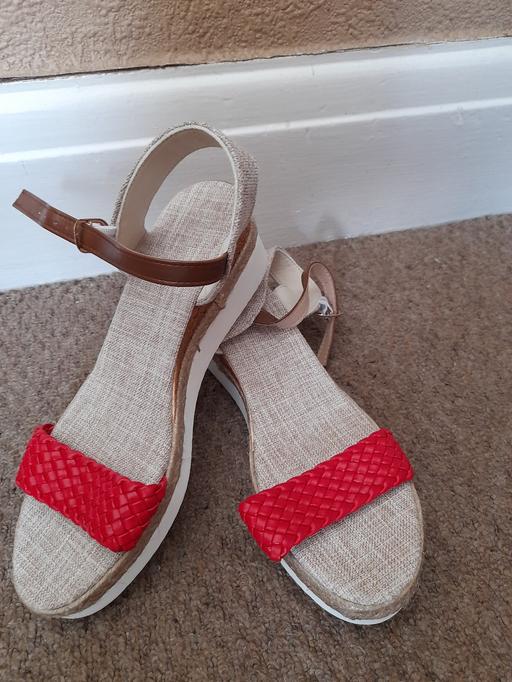 Buy & Sell Lancashire Blackpool - Photos for size 7 sandals