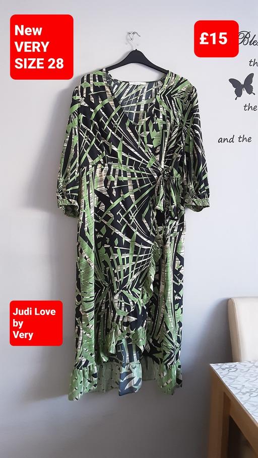 Buy & Sell Hadleigh Road Industrial Estate Ipswich - Photos for Ladies beautiful Very dress