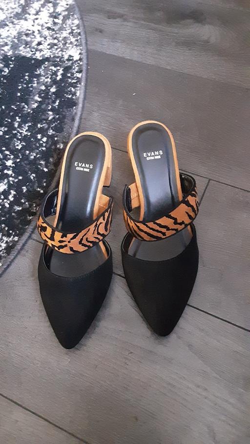 Buy & Sell Hadleigh Road Industrial Estate Ipswich - Photos for Ladies Evans beautiful Sandals