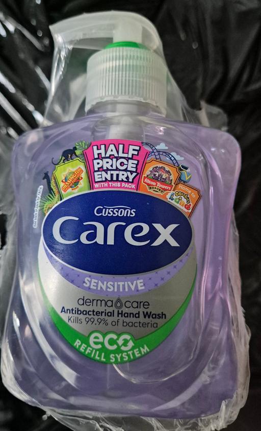 Buy & Sell Greater Manchester Manchester - Photos for 6 x 250ml Carex Antibacterial Handwash