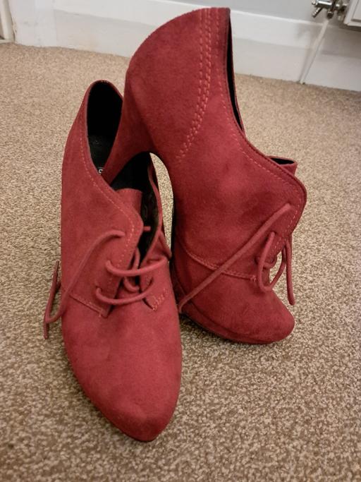 Buy & Sell West Midlands Dudley - Photos for size 7 red heeled shoe boots