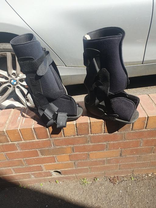 Buy & Sell West Midlands Dudley - Photos for Adjustable Leg Braces , Size Large & Medium,
