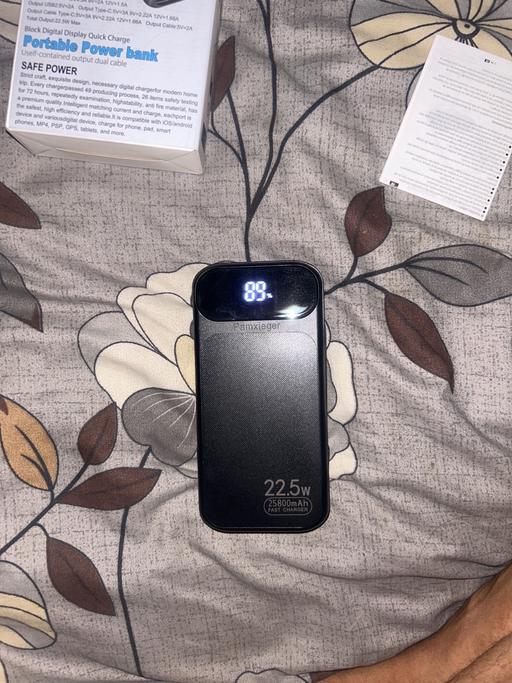 Buy & Sell South West London Heston - South West London - Photos for Pamxieger power bank iOS/android