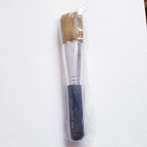 Buy & Sell Surrey Spelthorne - Photos for Bare Minerals Full Flawless Face Brush Sealed