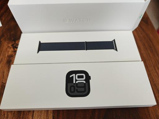 Buy & Sell Surrey Elmbridge - Photos for Apple Series 10 42mm GPS brand new
