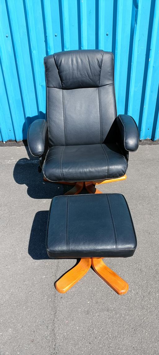 Buy & Sell Staffordshire South Staffordshire - Photos for Stressless Style Armchair and Footstool