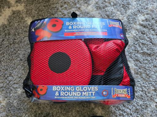 Buy & Sell West Midlands Wolverhampton - Photos for Childrens Boxing Gloves & Pads