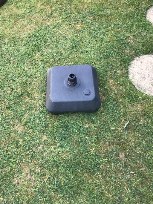 Buy & Sell Sheldon Birmingham - Photos for Plastic parasol base