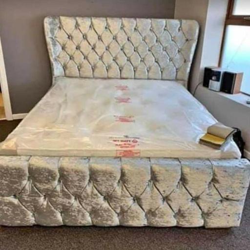 Buy & Sell West Midlands Sandwell - Photos for SALE 😍Luxury Oxford Wing Back Bed