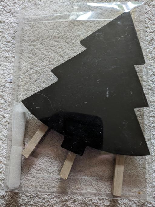 Buy & Sell Shropshire Telford and Wrekin - Photos for NEW XMAS TREE BLACKBOARD & EASEL