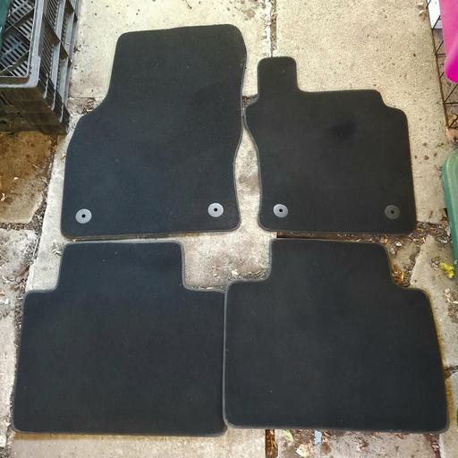 Vehicles Lancashire South Ribble - Photos for VW GOLF CAR MATS