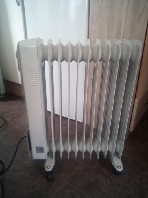 Buy & Sell West Yorkshire Bradford - Photos for oil filled radiator