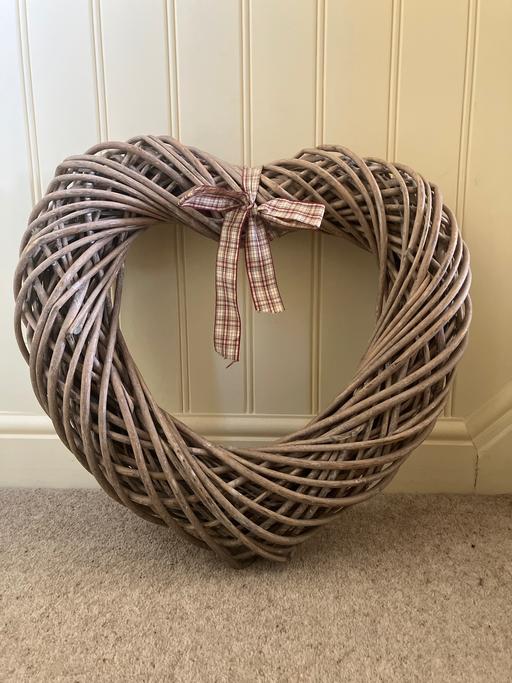 Buy & Sell West Midlands Sandwell - Photos for Large Rustic Wooden Heart Decoration