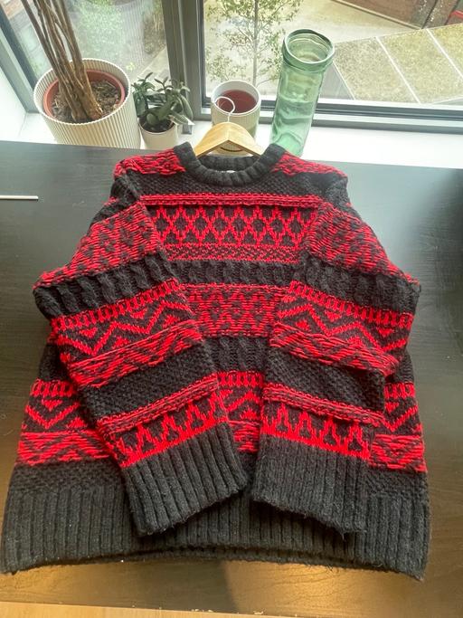 Buy & Sell Castlefield Manchester - Photos for HM sweater M size