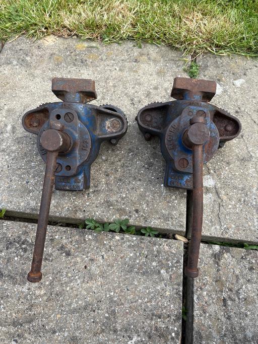 Buy & Sell Kent Tonbridge and Malling - Photos for Record floor clamps