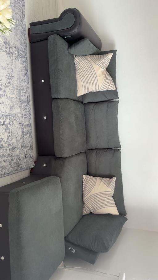 Buy & Sell West Midlands Sandwell - Photos for Grey corner sofa 2x5 seater