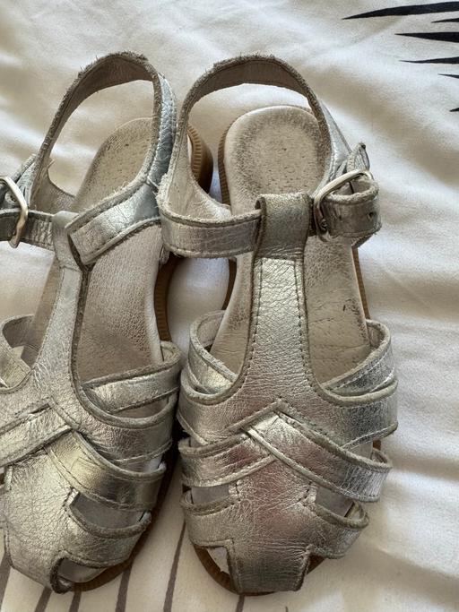 Buy & Sell Central London Kensington and Chelsea - Photos for La coqueta toddler sandals
