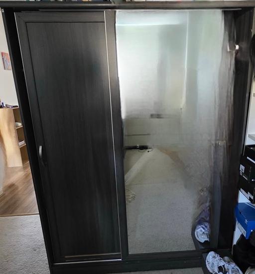 Buy & Sell Bexley Erith - DA8 - Photos for A very nice and neat wardrobe for sale.