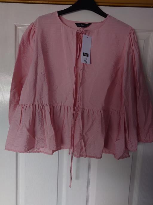 Buy & Sell Woodthorpe Charnwood - Photos for Women's pink blouse size 16