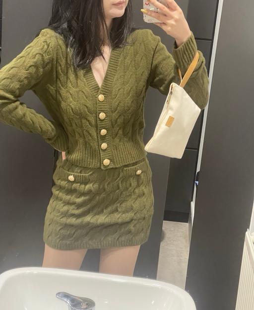 Buy & Sell Greater Manchester Salford - Photos for H&M sweater suit