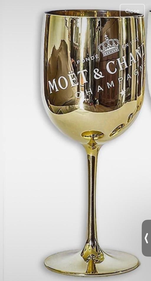 Buy & Sell West Midlands Walsall - Photos for Moet & Chandon gold glass