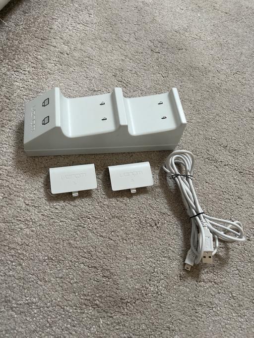 Buy & Sell Greater Manchester Wigan - Photos for Xbox controller charging station