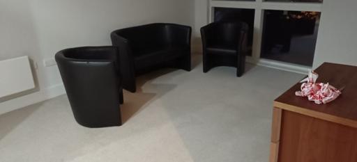 Buy & Sell Surrey Epsom and Ewell - Photos for sofa set