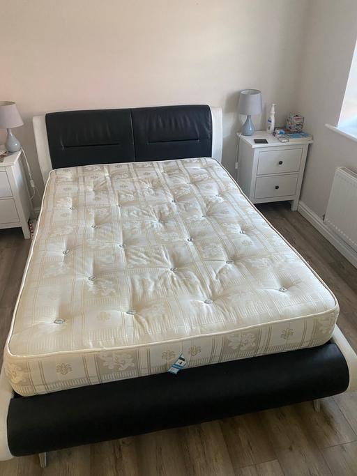 Buy & Sell North Northamptonshire Burton Latimer - North Northamptonshire - Photos for Double bed frame with or without mattress