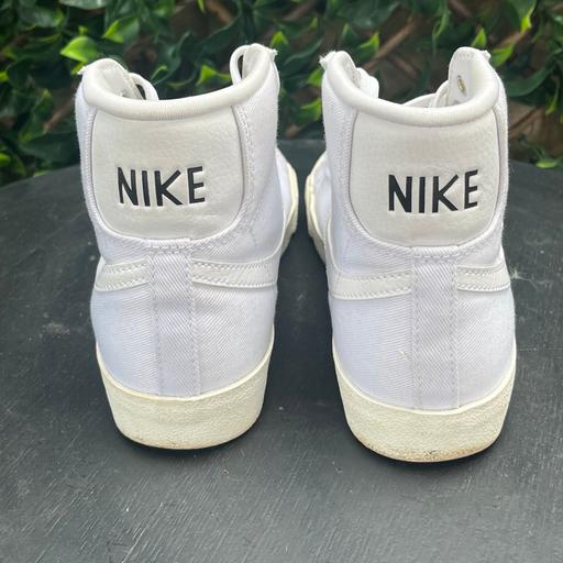 Buy & Sell Cardiff Ely - Cardiff - Photos for Nike blazer ‘77 mid Canva white shoes