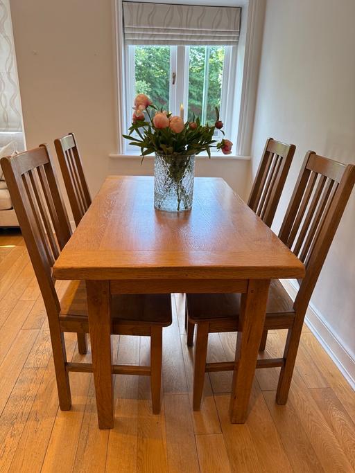 Buy & Sell South West London Richmond upon Thames - Photos for Solid oak table (chairs included)