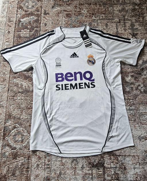 Buy & Sell East London Havering - Photos for Retro Real Madrid Kit