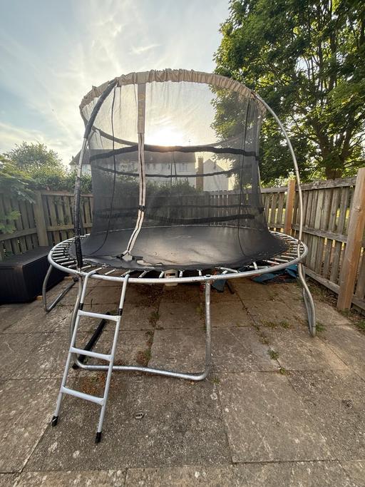 Buy & Sell Slough Langley - Slough - Photos for Trampoline