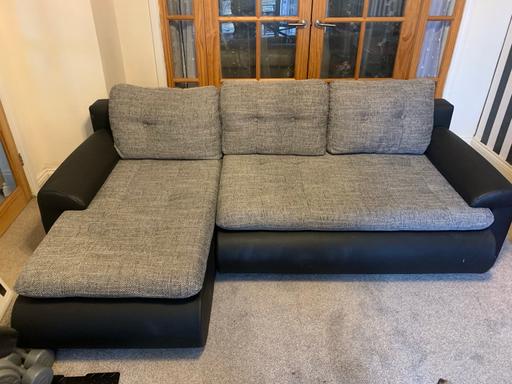 Buy & Sell Leicestershire Leicester - Photos for Sofa bed