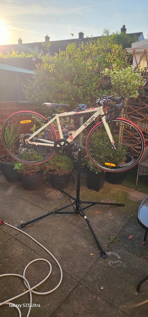 Buy & Sell West Midlands Solihull - Photos for Btwin Triban 3 Junior Concept Road bike