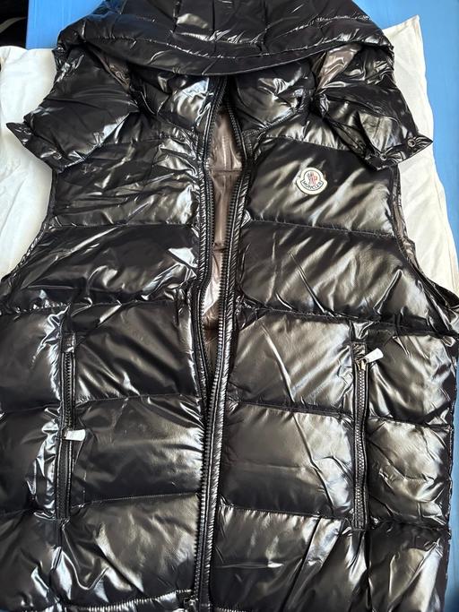 Buy & Sell South West London Kingston upon Thames - Photos for Moncler gillet