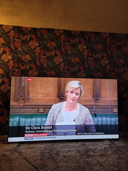 Buy & Sell West Midlands Birmingham - Photos for TCL 98P745K 98 INCH 4k UHD TELEVISION
