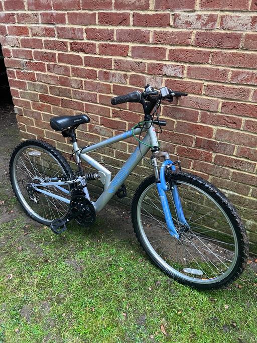 Buy & Sell Windsor and Maidenhead Sunningdale - Windsor and Maidenhead - Photos for 2 bikes