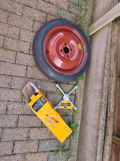 Vehicles West Midlands Coventry - Photos for spare tyre .jack .spanner