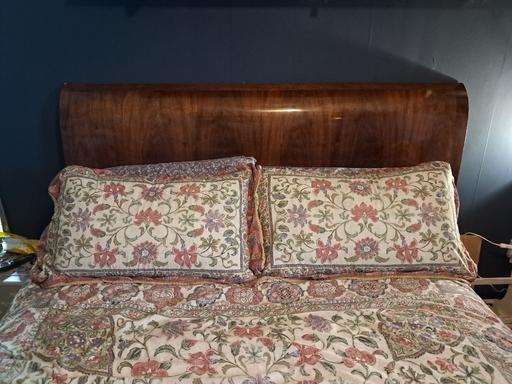 Buy & Sell Staffordshire Tamworth - Photos for Kingsize Bed Solid Wood