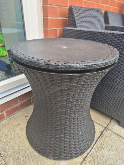 Buy & Sell West Midlands Birmingham - Photos for Rattan ice bucket table